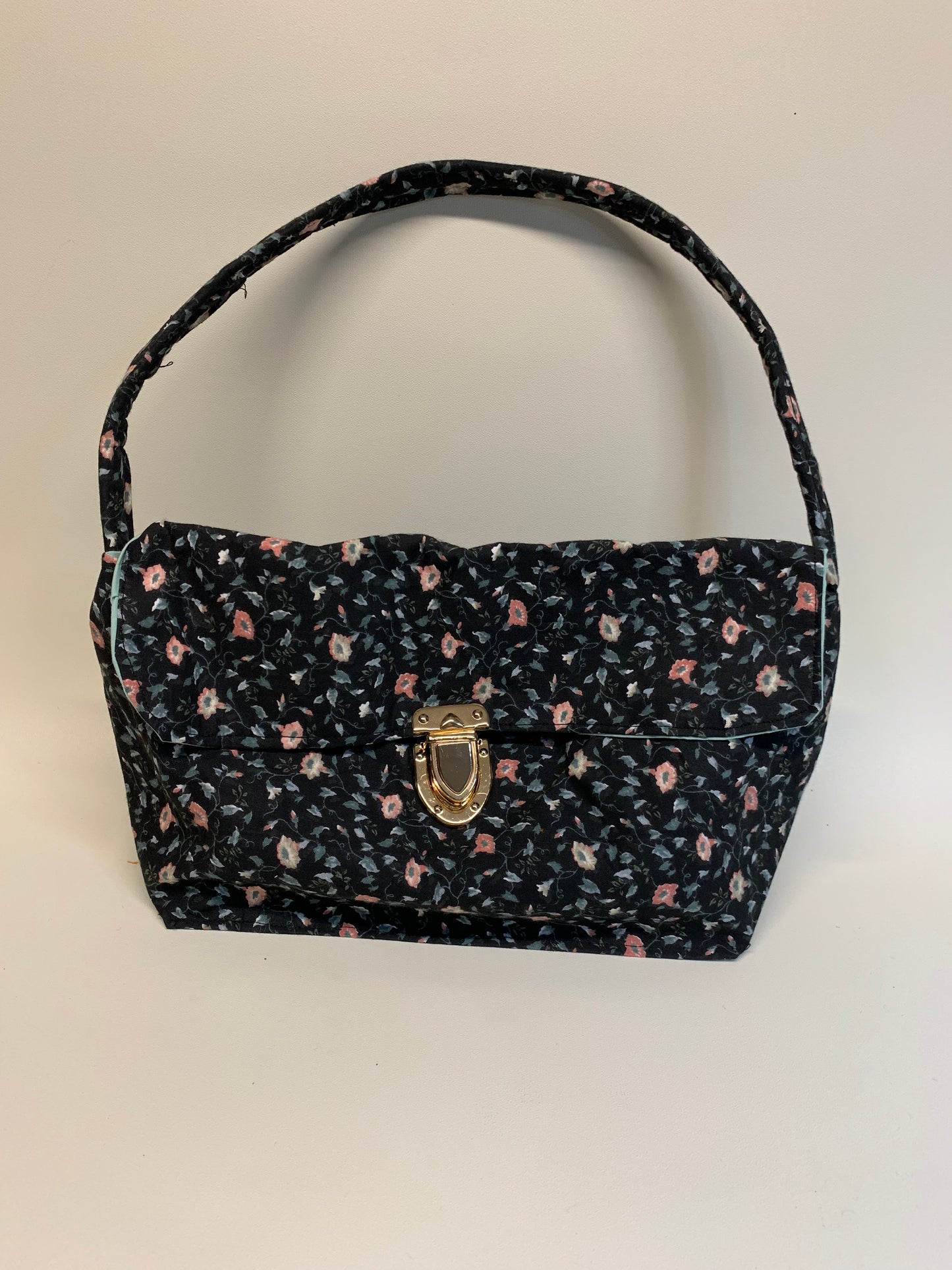 Purse - Black with flowers, lined