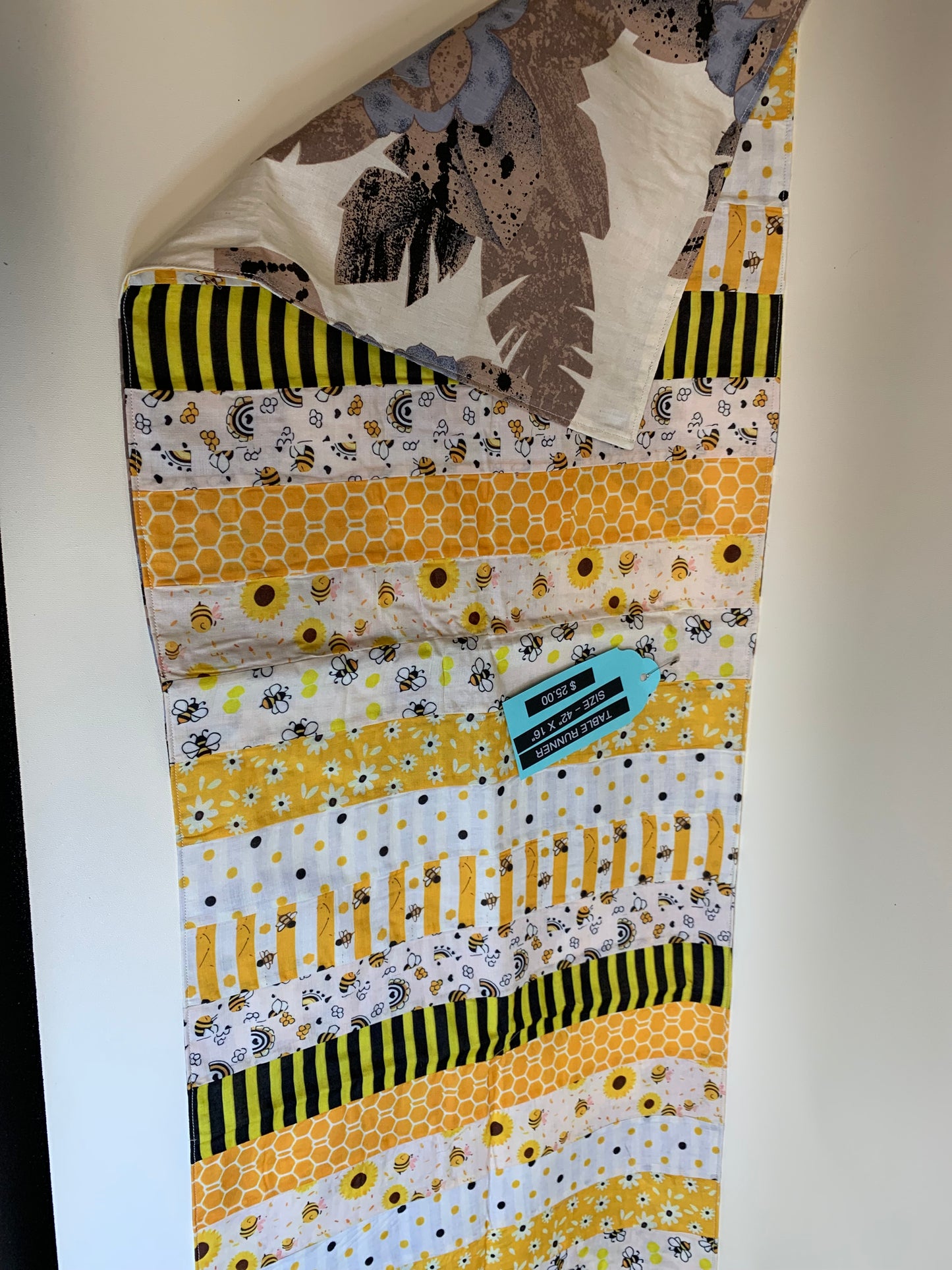 Table Runner - Bees - 42" x 16"