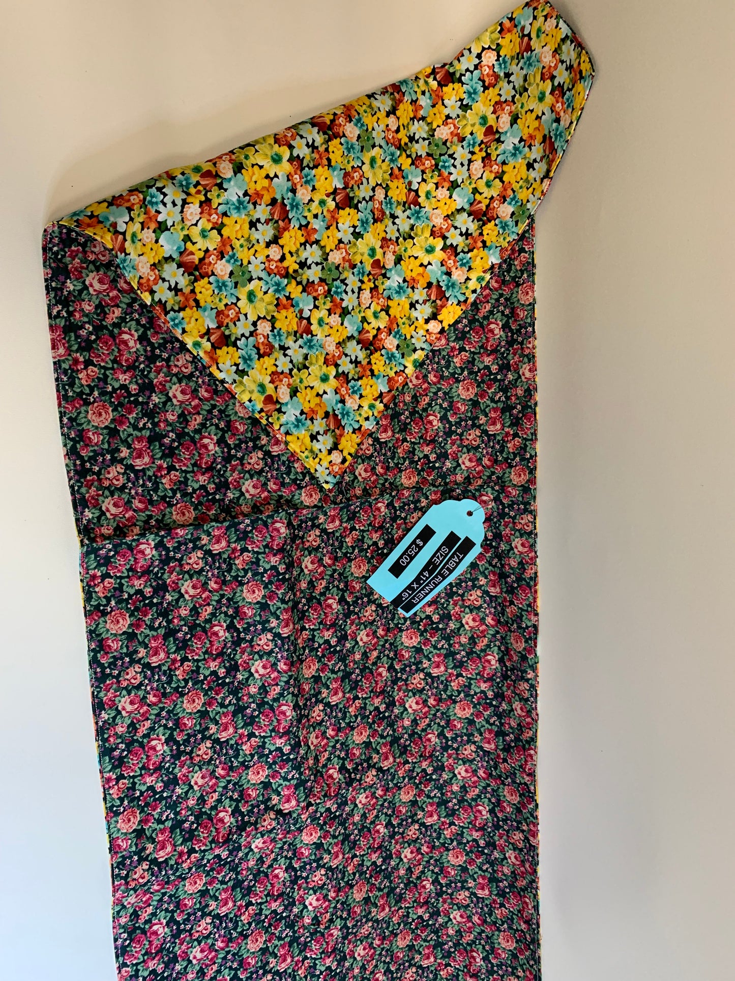 Table Runner -Red Roses - 41" x 16"