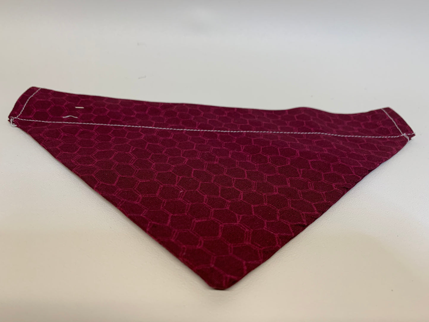 Dog Bandana - Maroon geometric - for 1/2 inch collar