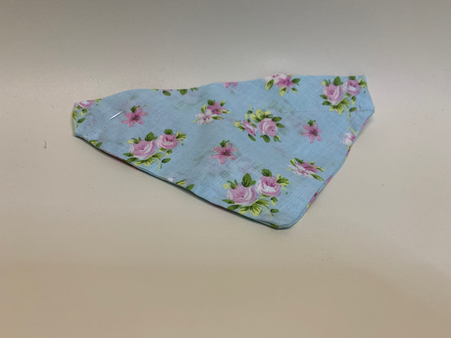 Dog Bandana - Light blue with pink flowers - for 1 inch collar