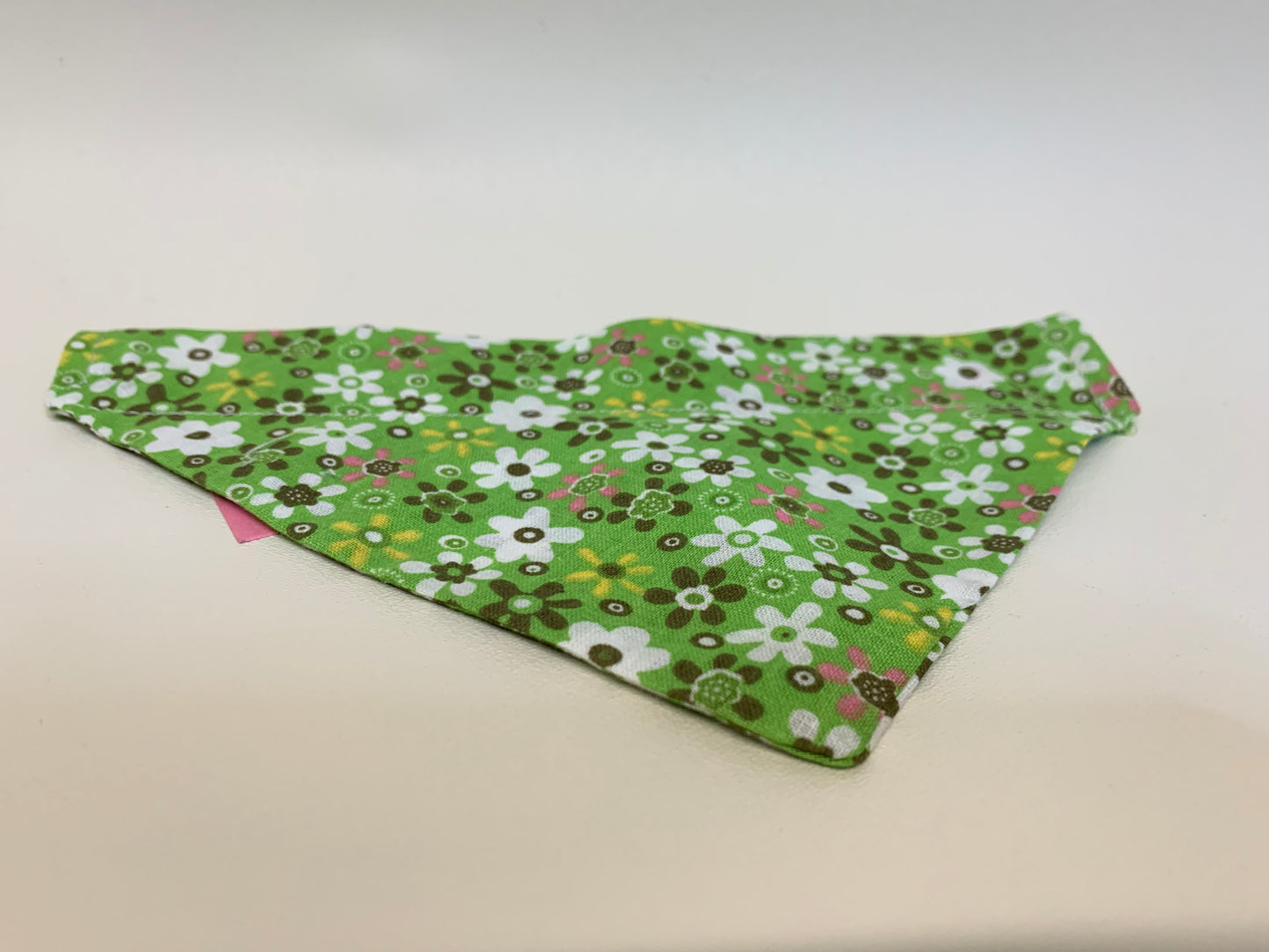 Dog Bandana -Green floral - for 1 inch collar