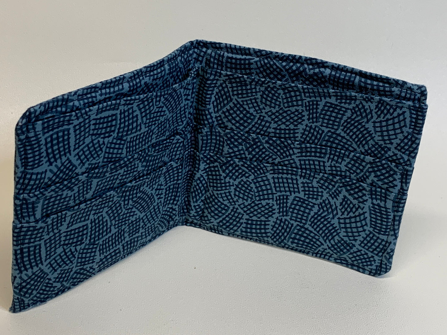 Bi-fold Wallet - Bluish grey geometrics