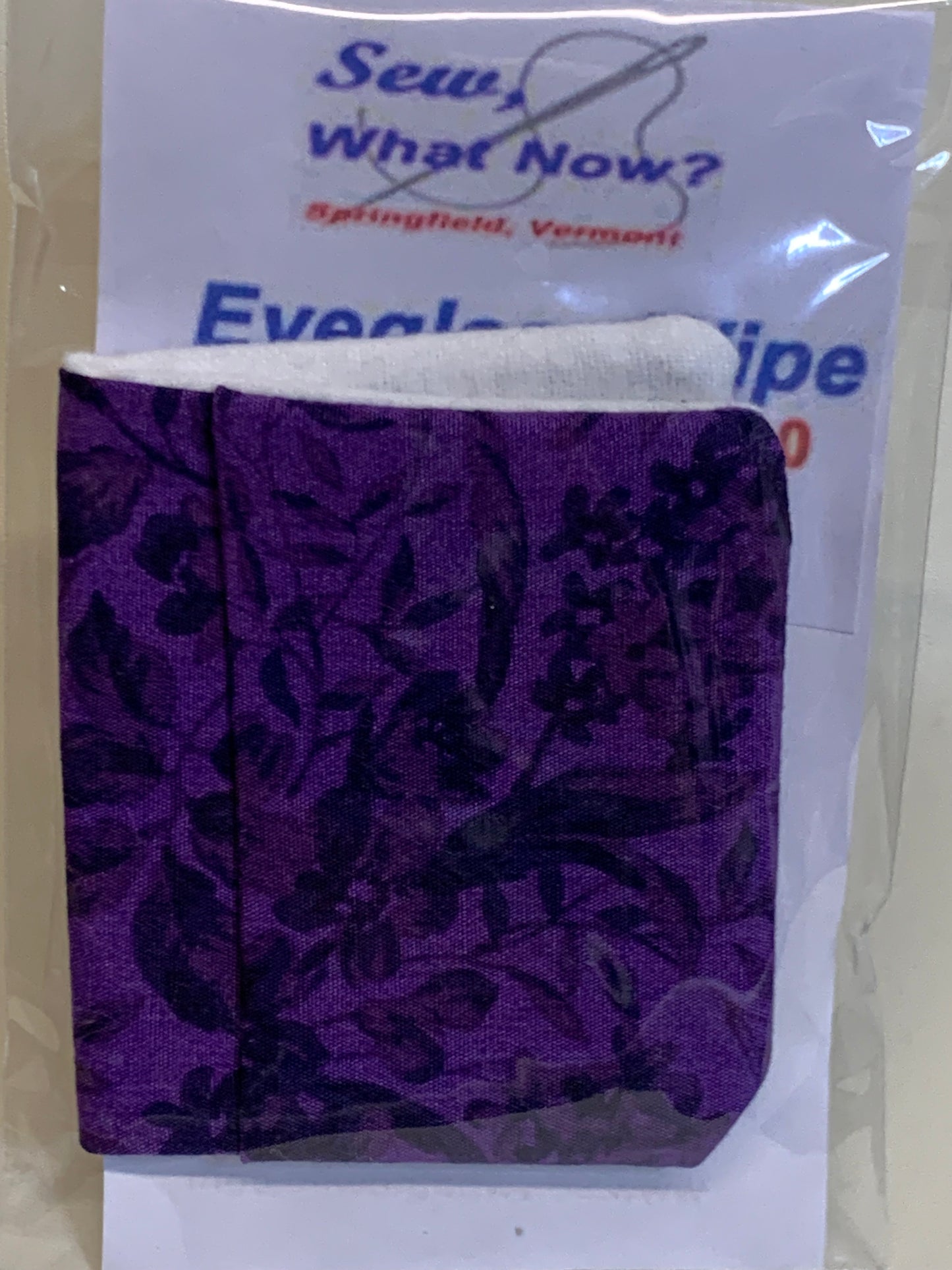 Eyeglass Wipe - Purple with black flowers