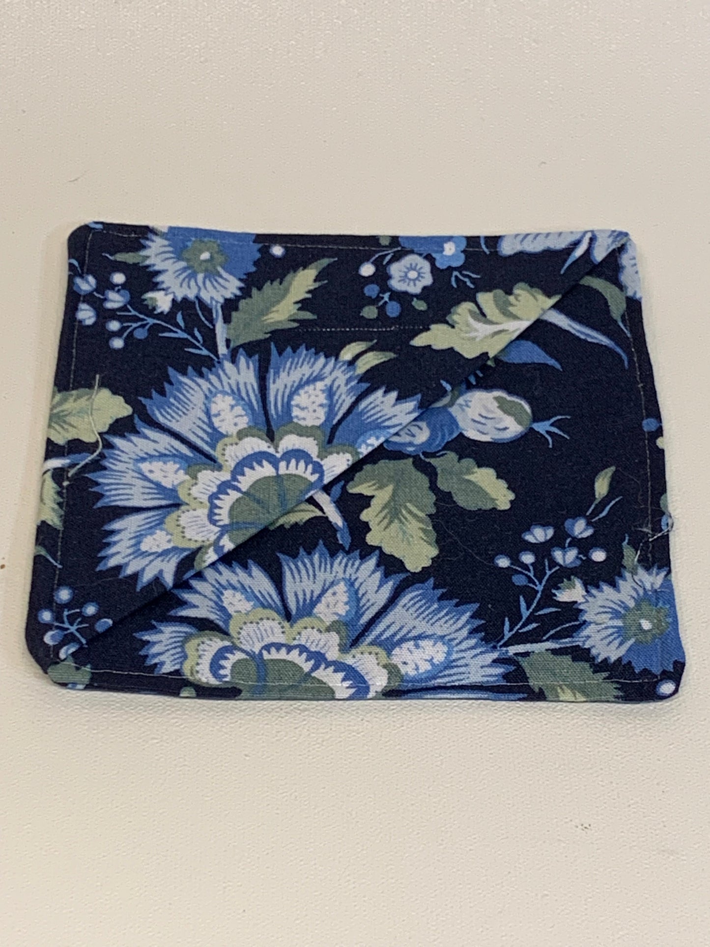 Corner Bookmark - Navy blue with flowers