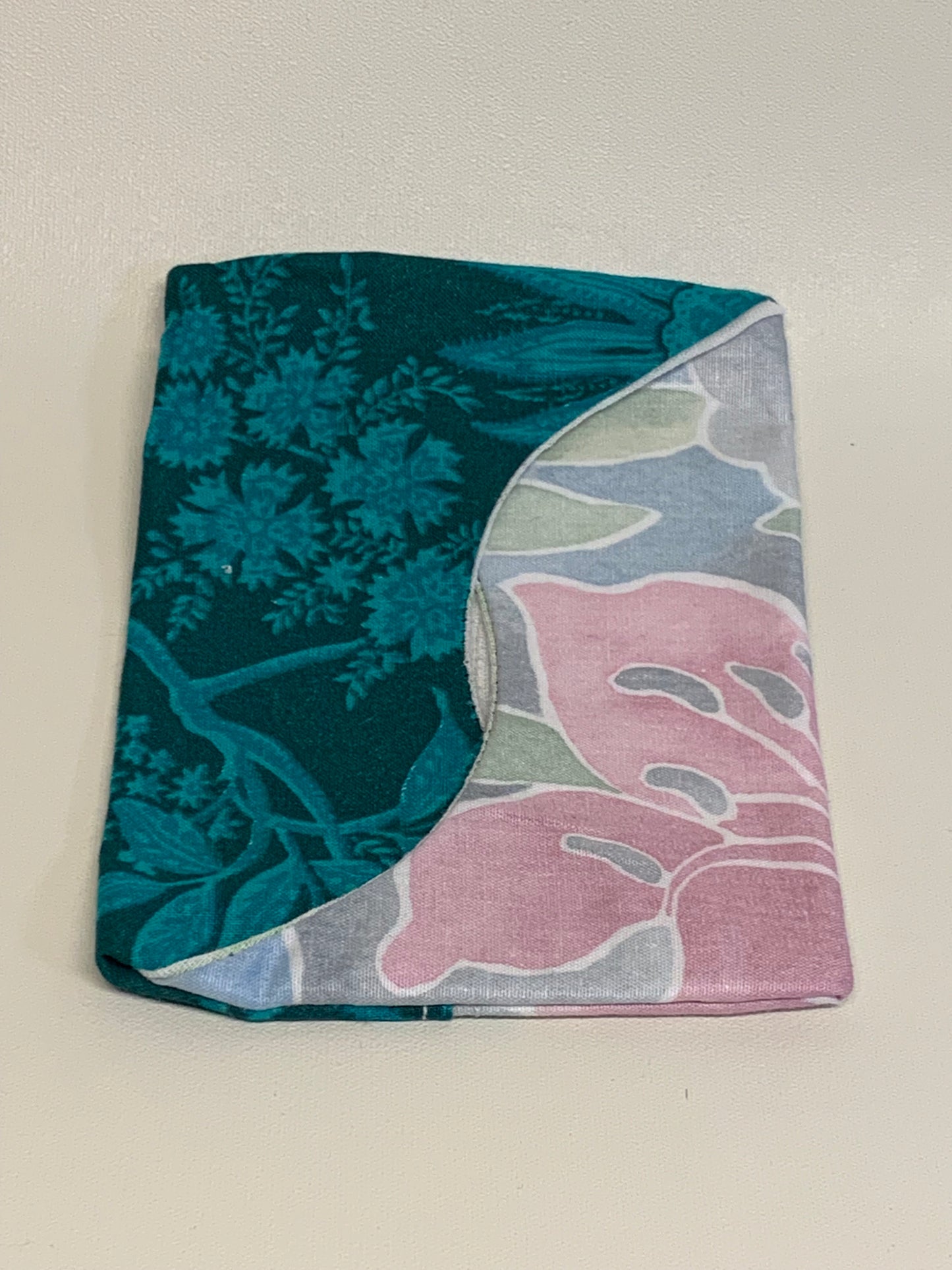 Pocket Size Tissue Holder - Green and Pastel floral