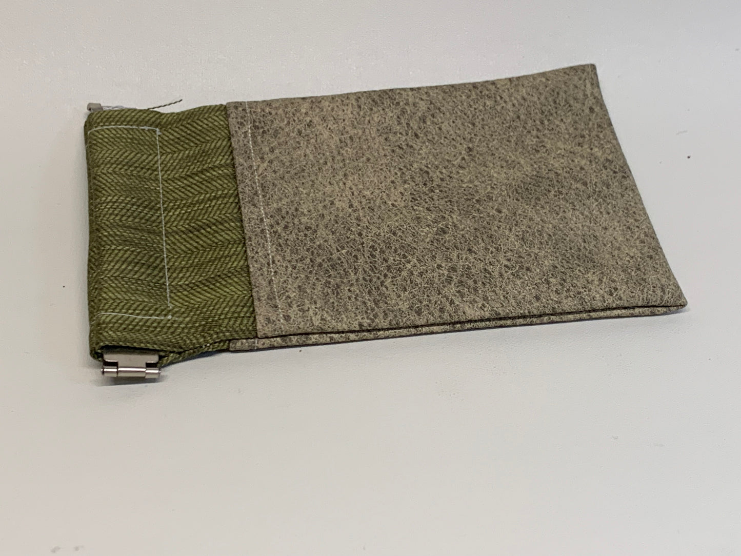 Unlined Pouch with Flex Frame Closure - - Green tones -Vinyl bottom and fabric top. 4" x 6.5"