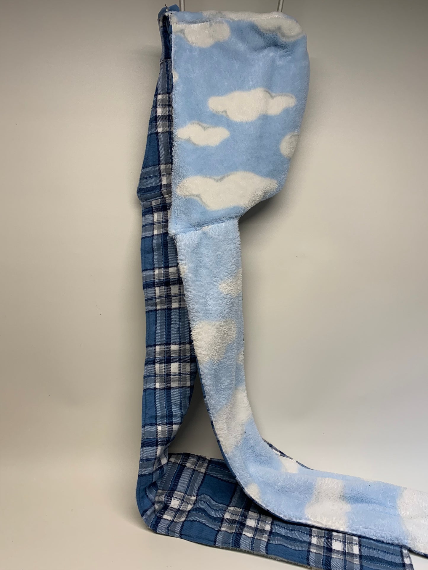 Scoodie (Hooded Scarf) - Reversible - Clouds on one side - Light blue on inverse