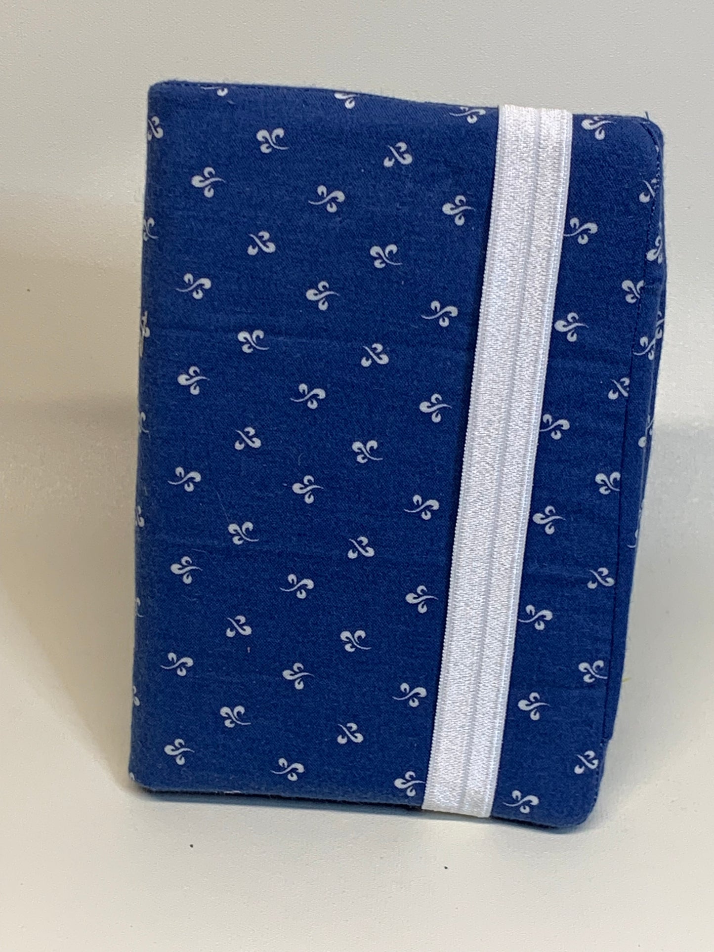 Notebook Cover - 4" X 6" - Blue with white