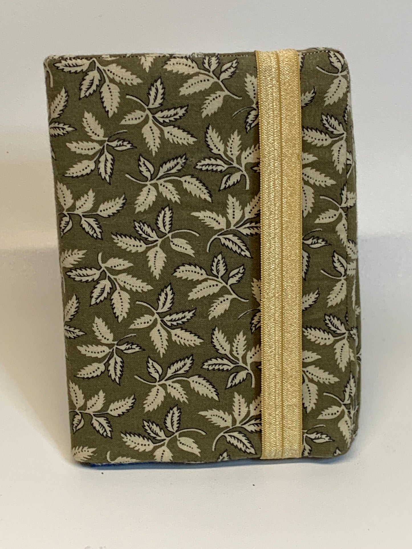Notebook Cover - 4" X 6" - Tan and gold foliage