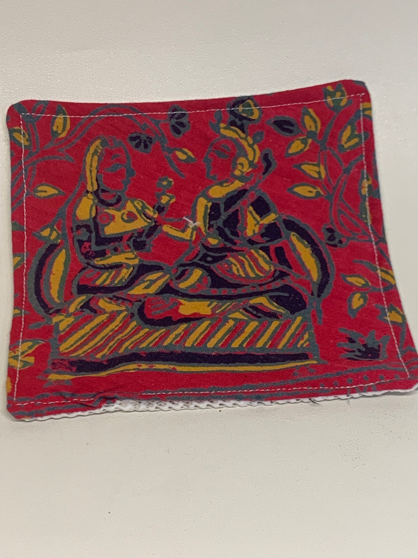 Bottle Gripper - 5.5" x 5.5" - Red with man and woman sitting together