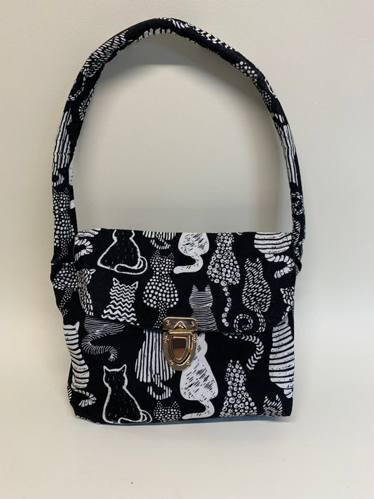 Purse - Black with cat silluettes, lined