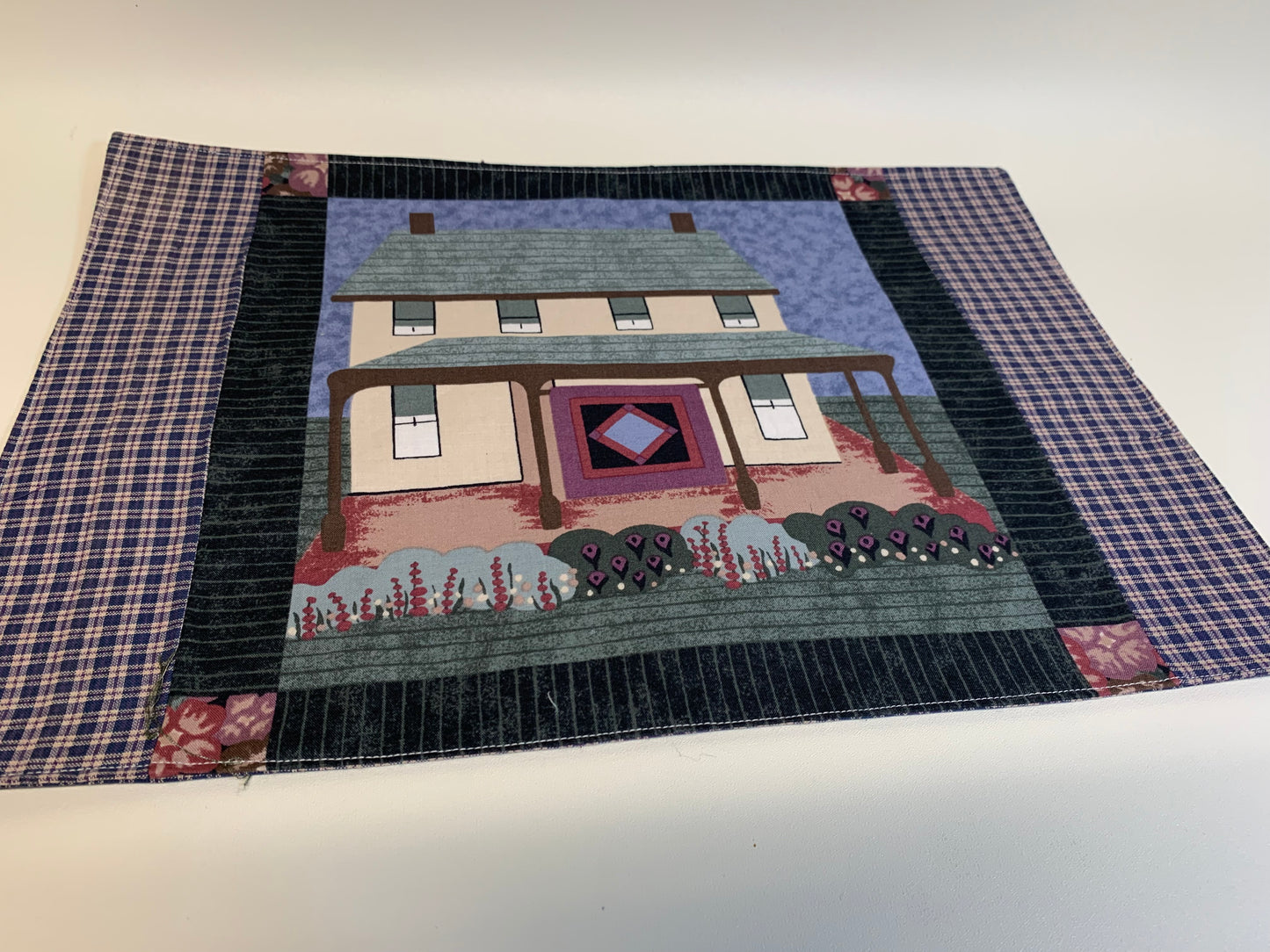 Placemat -Farmhouse2 -   11 1/2" x 17"