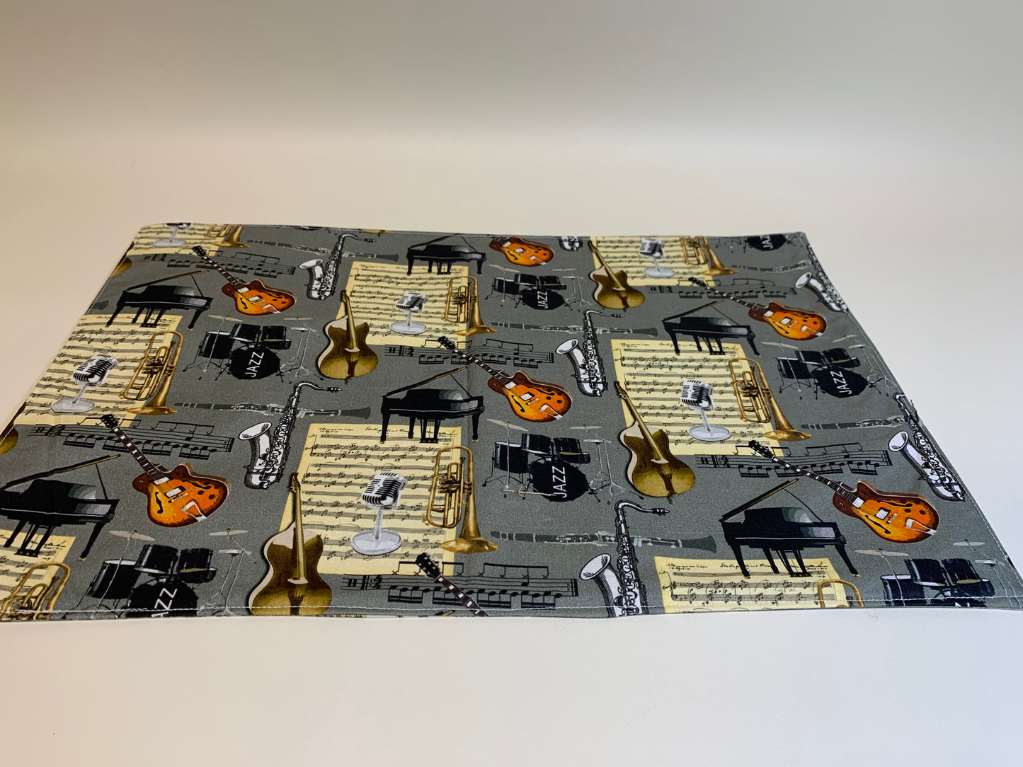 Placemat -Jazz Musical Instruments  -   11 1/2" x 17"