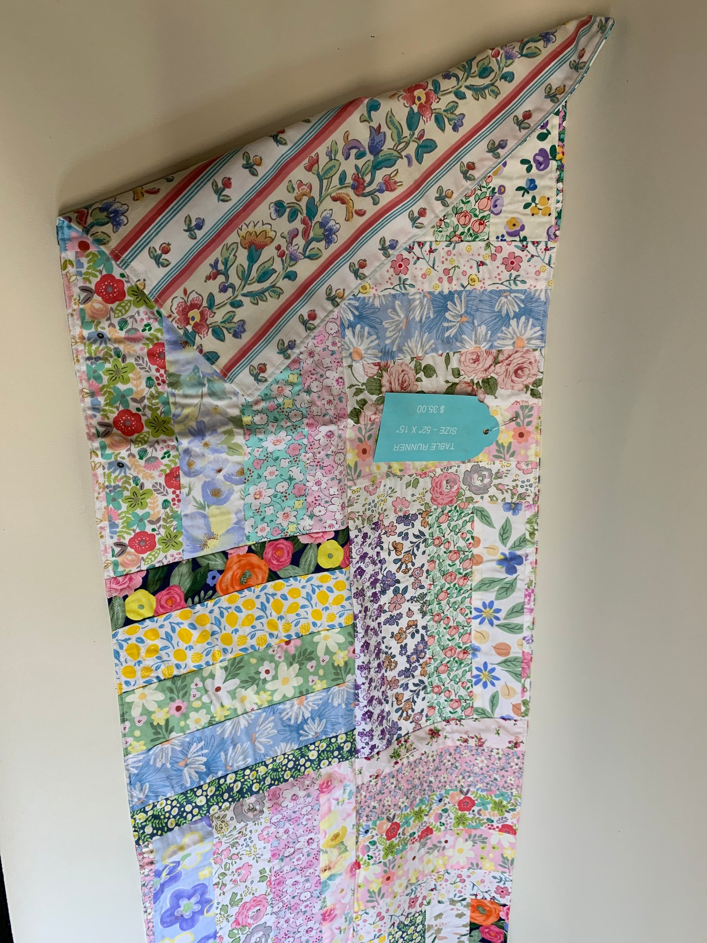 Table Runner -Multicolored  florals - 52 x 15"