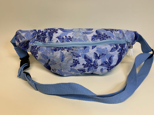 Fanny Pack - Blue birds