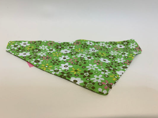 Dog Bandana -Green floral -  for 1  inch collar