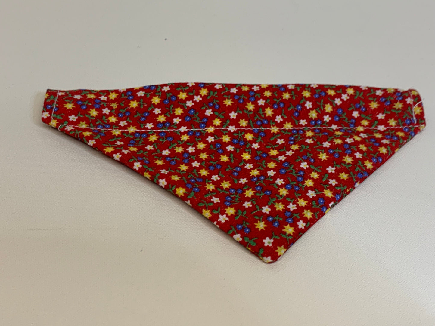 Dog Bandana  - Small flowers on red background -  for 1/2  inch collar