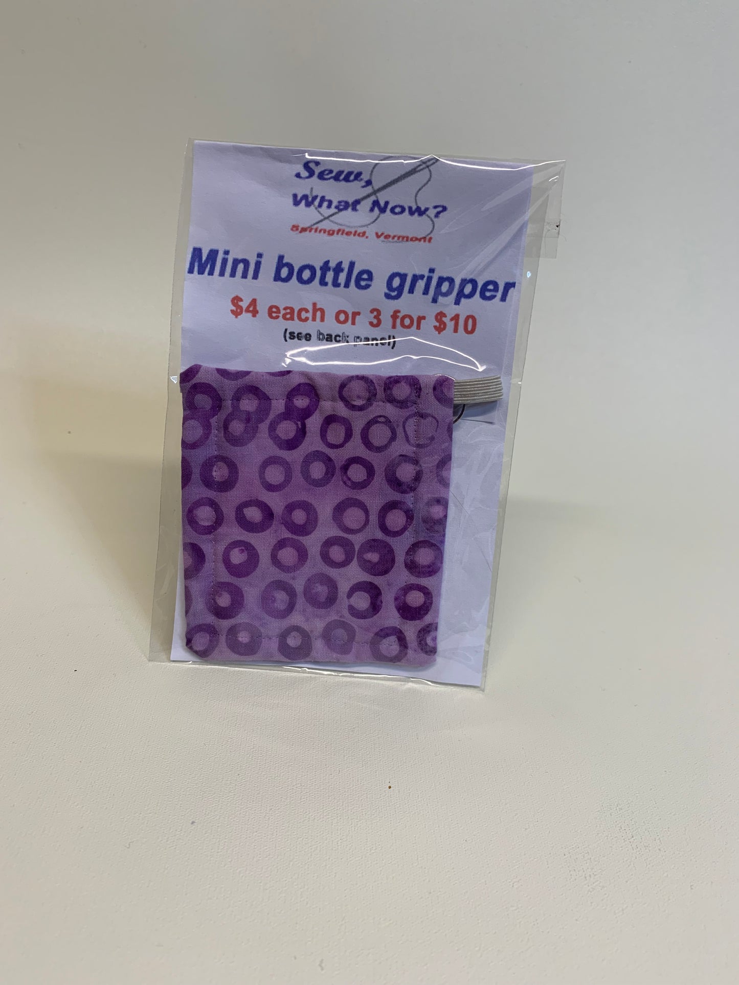 Bottle Gripper (Mini) - 3" x 3" - Purple
