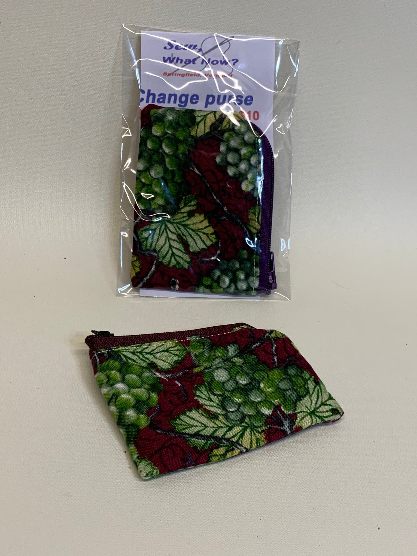 Change Purse - Maroon with grape vines