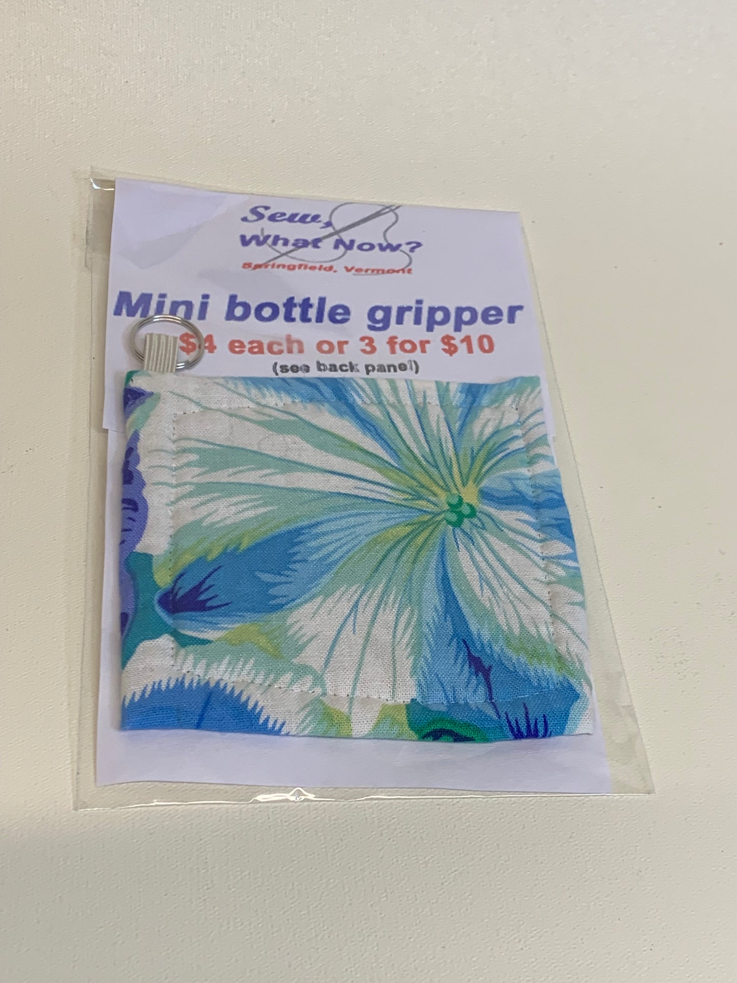 Bottle Gripper (Mini) - 3" x 3" - Blue flower