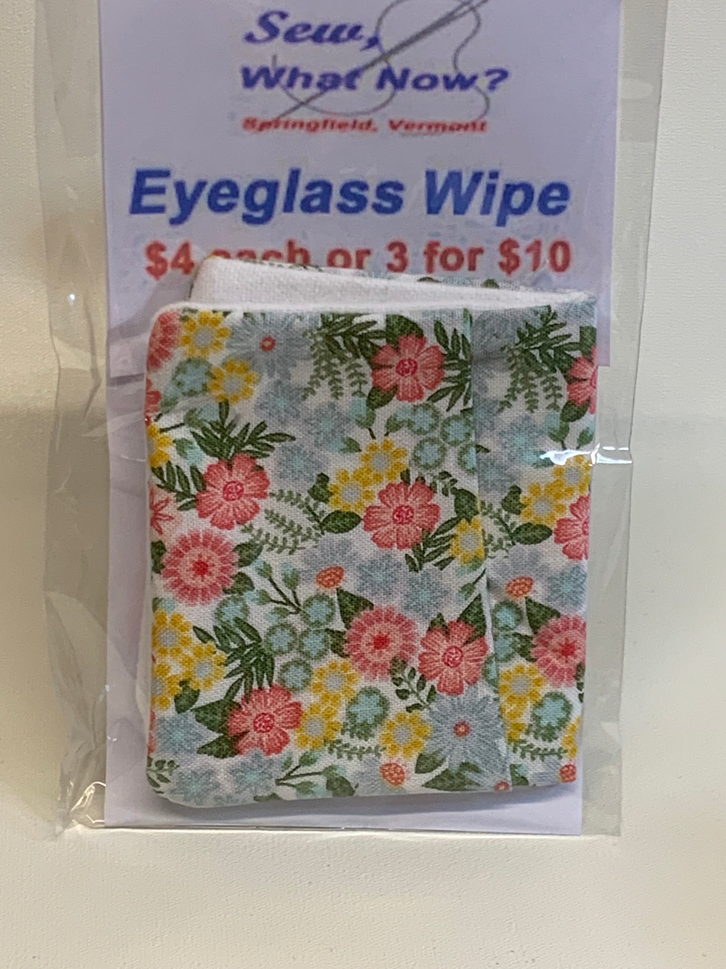 Eyeglass Wipe -Pale florals