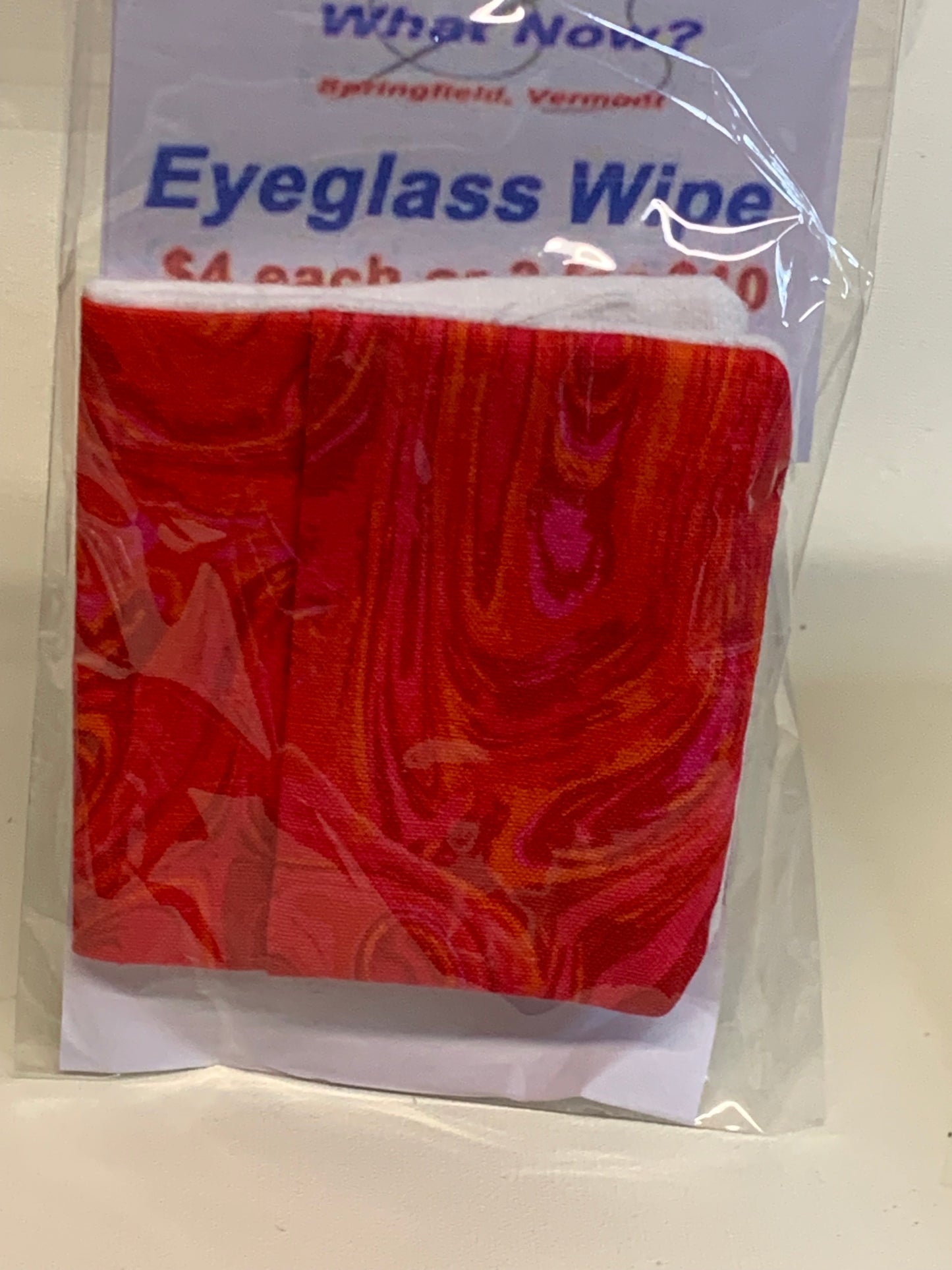 Eyeglass Wipe -Red swirls