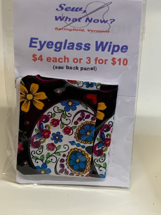 Eyeglass Wipe -Black with skulls
