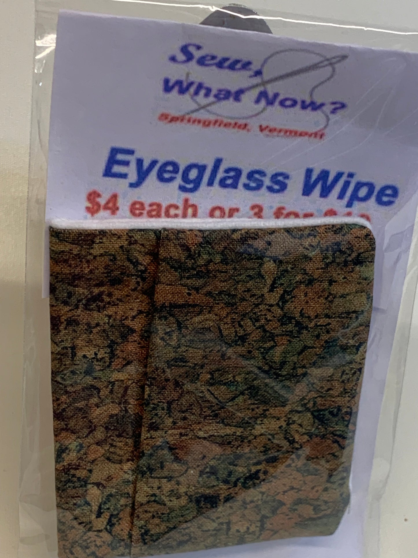 Eyeglass Wipe - Brown tones