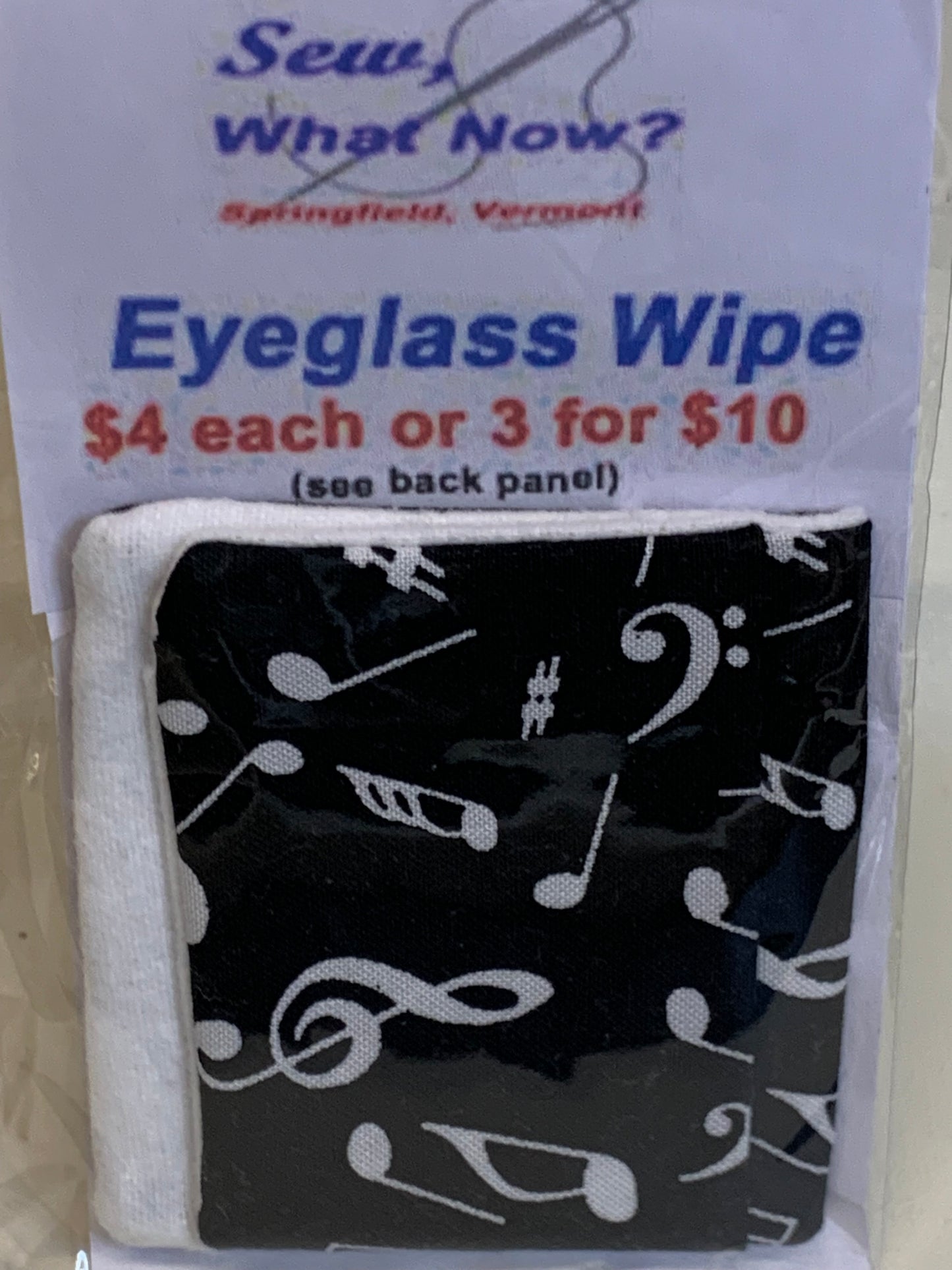 Eyeglass Wipe - Black with white music notes