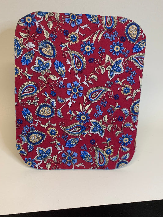 Mouse Pad - 7 1/2" x 9" - Red with white/blue paisley