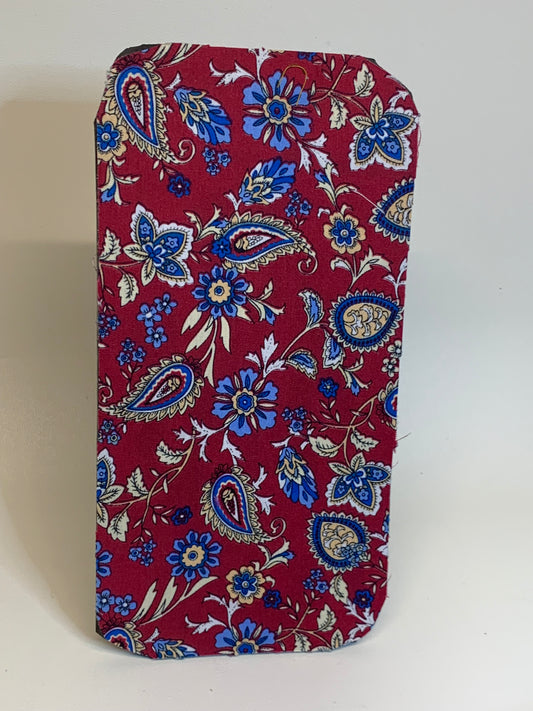 Mouse Pad - 4 1/2" x 9" - Red paisley