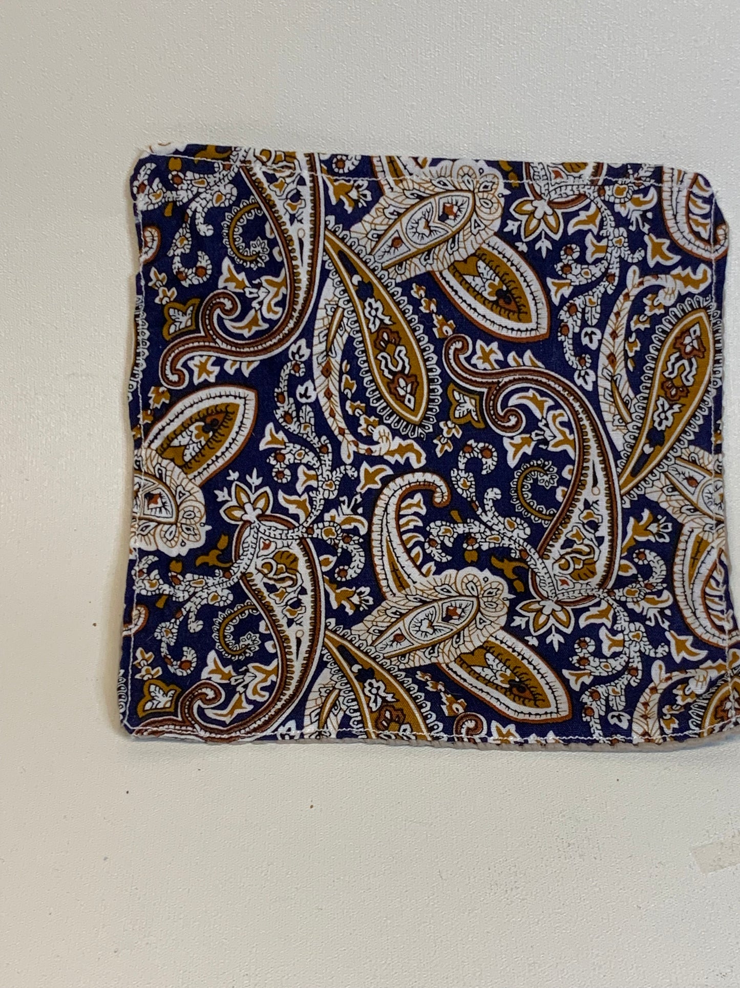 Bottle Gripper - 6" x 6" - Navy blue with gold/white paisley