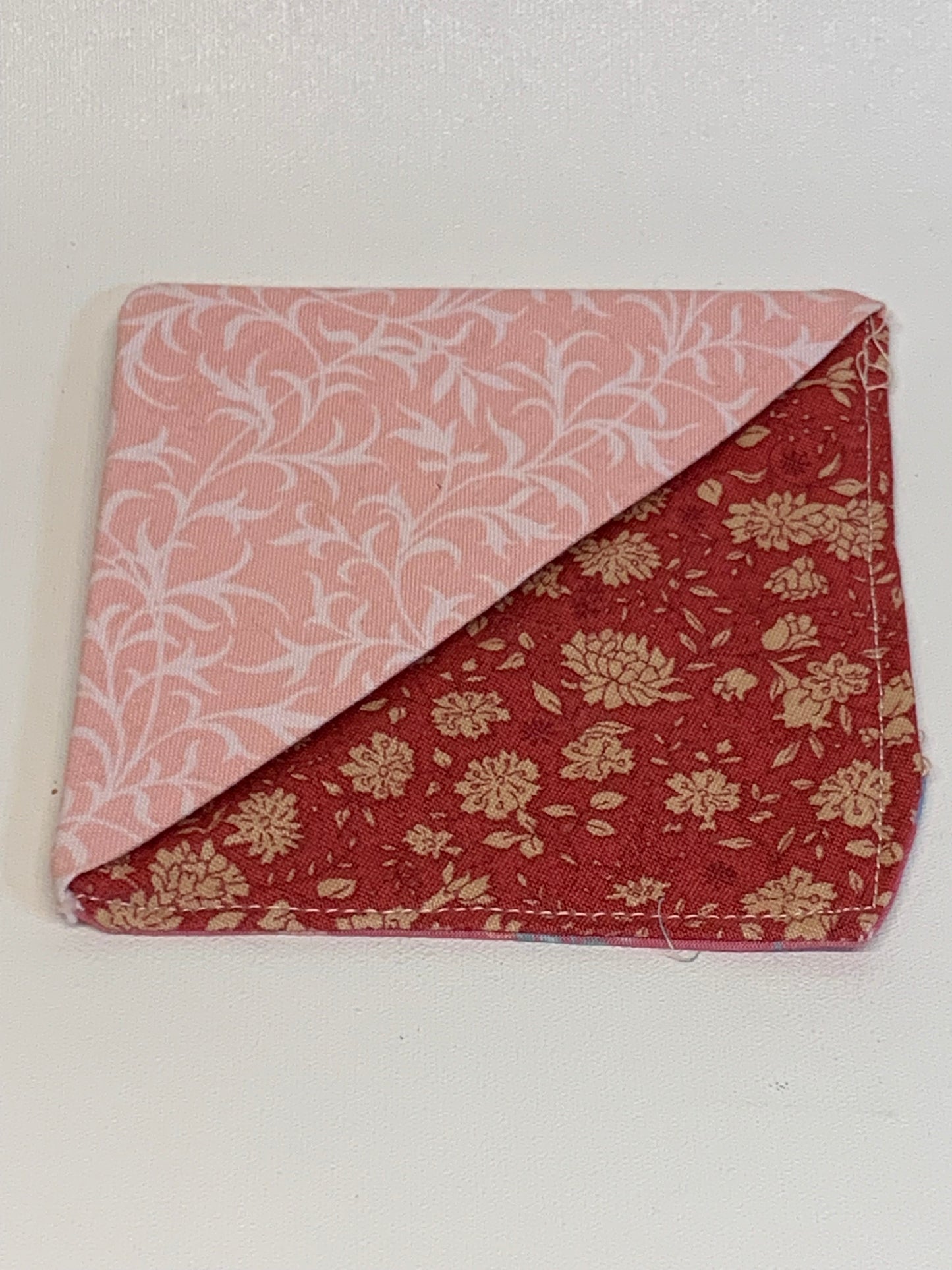 Corner Bookmark - Red with flowers