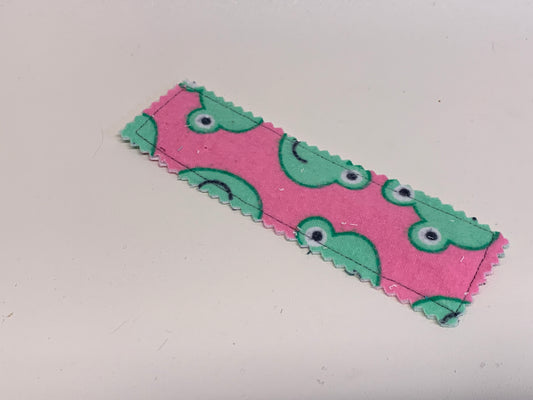 Traditional Bookmark -Pink with frogs