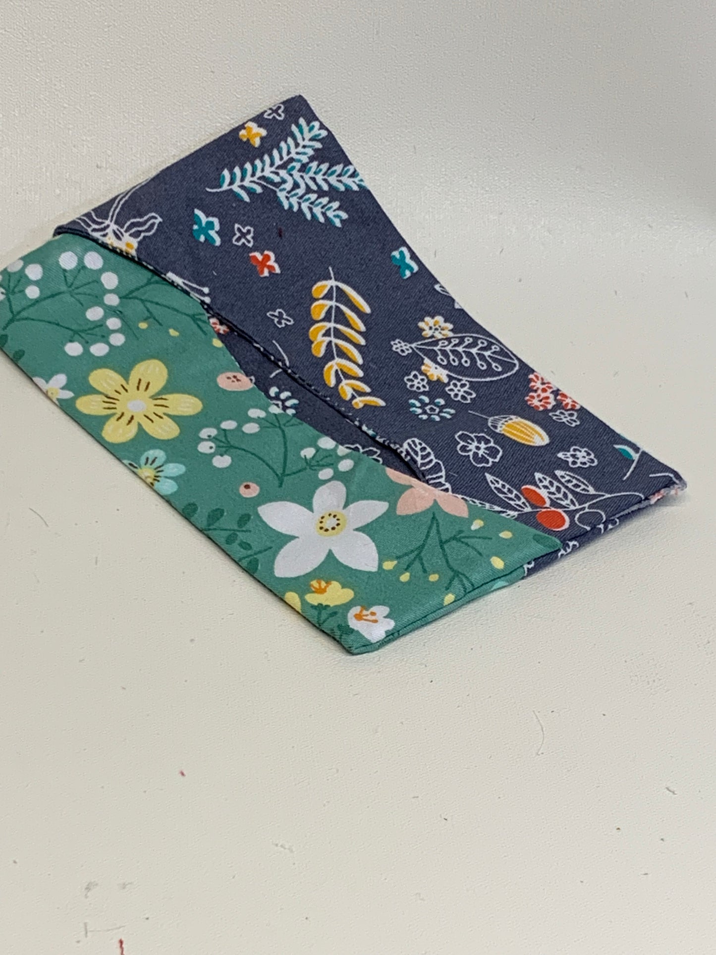 Pocket Size Tissue Holder - Green / Grey florals