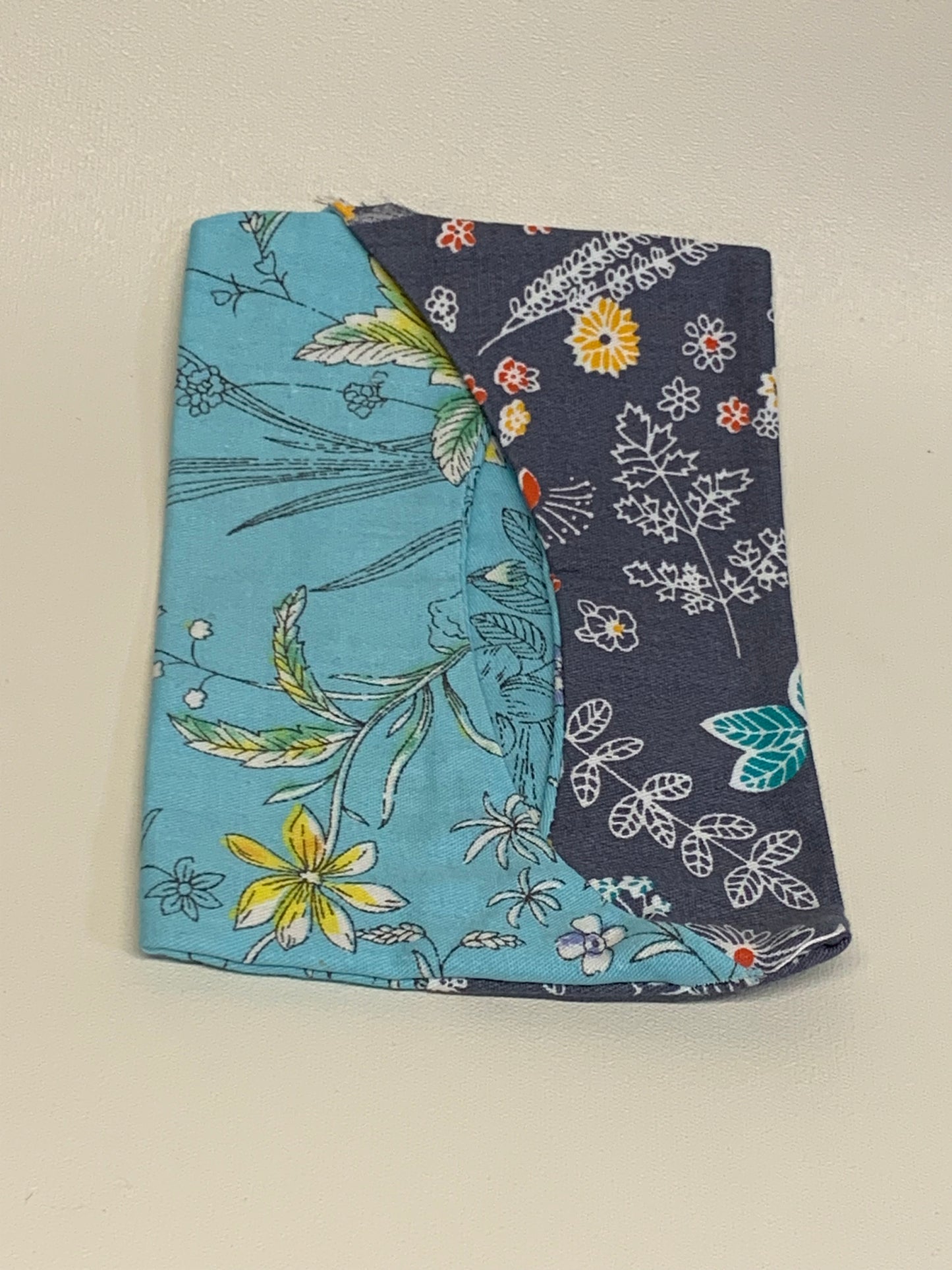 Pocket Size Tissue Holder - Light blue and grey florals