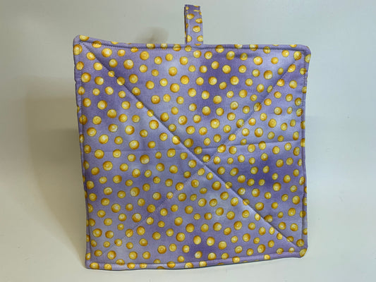 Potholder -light purple with yellow circles