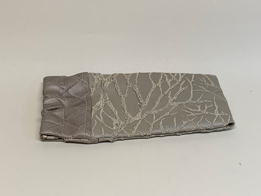 Unlined Pouch with Flex Frame Closure - Vinyl top and fabric lower. 3.5" x 7.5"