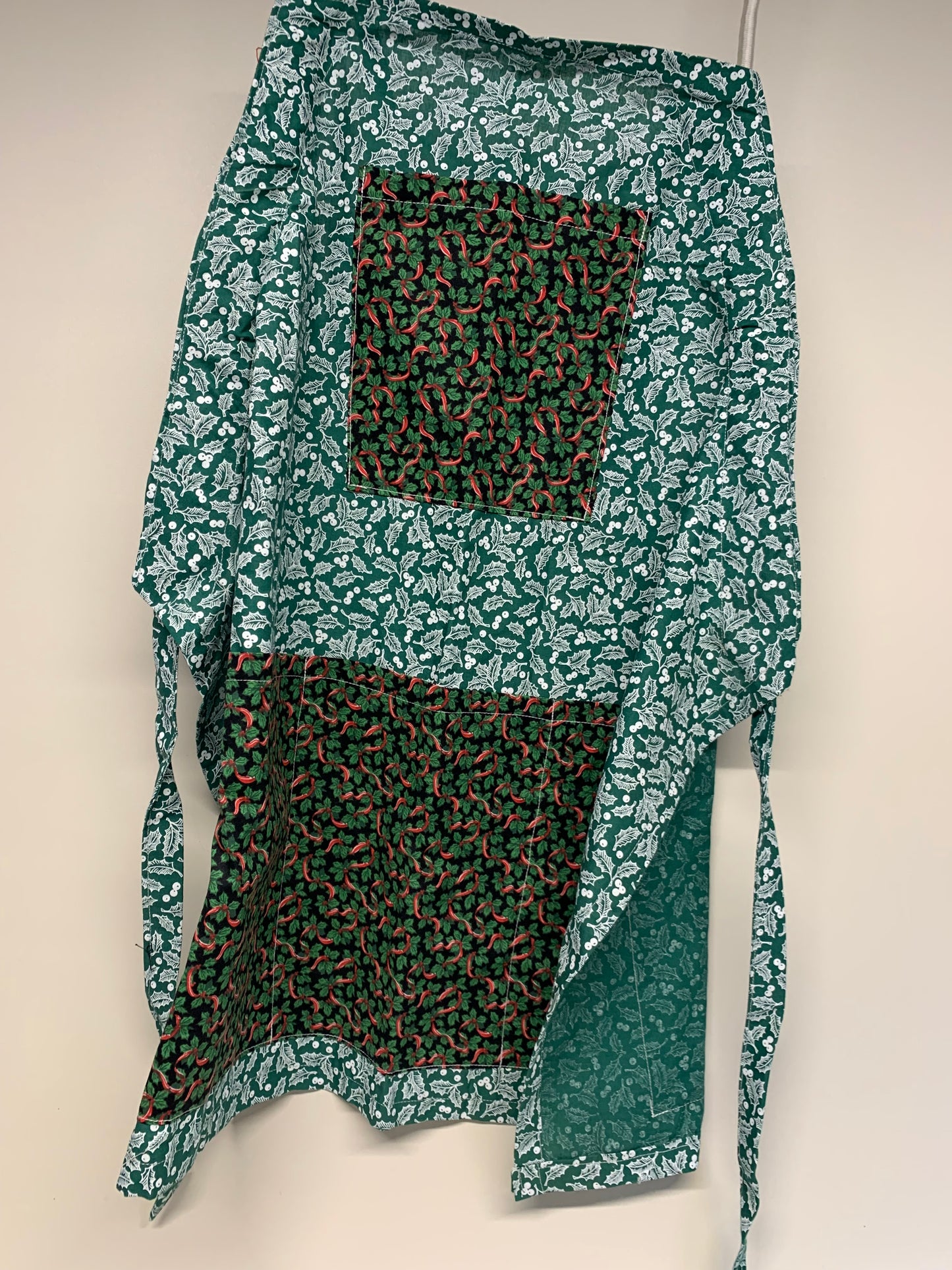 Apron - Holly