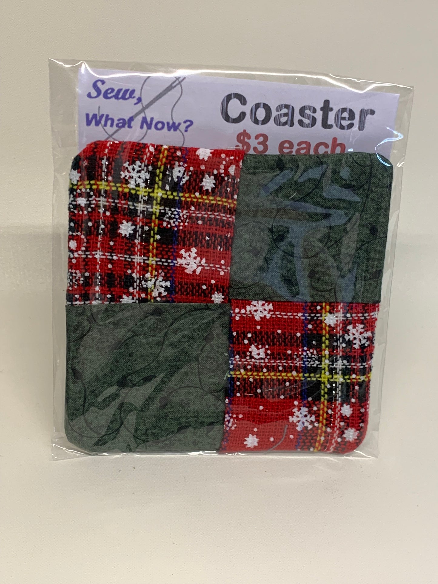 Coaster - Red plaid and green