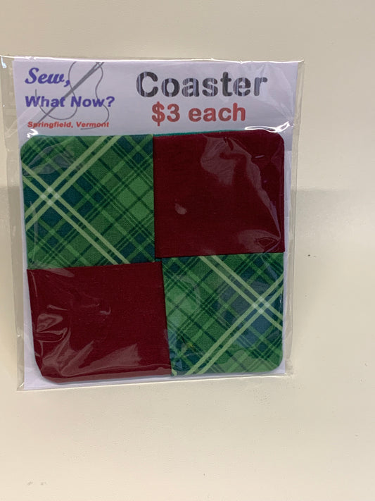 Coaster - Maroon and Green plaid