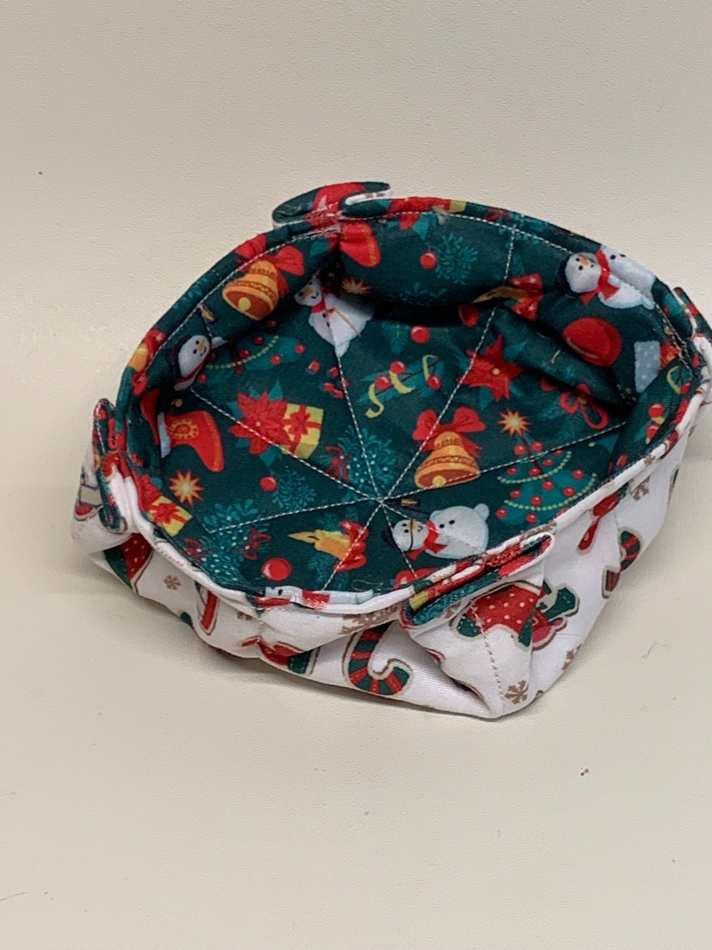 Christmas Bowl - Reversable - One side red and white on other side. Approx. 4.5" wide