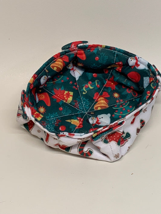 Christmas Bowl - Reversable - One side red and white on other side. Approx. 4.5" wide
