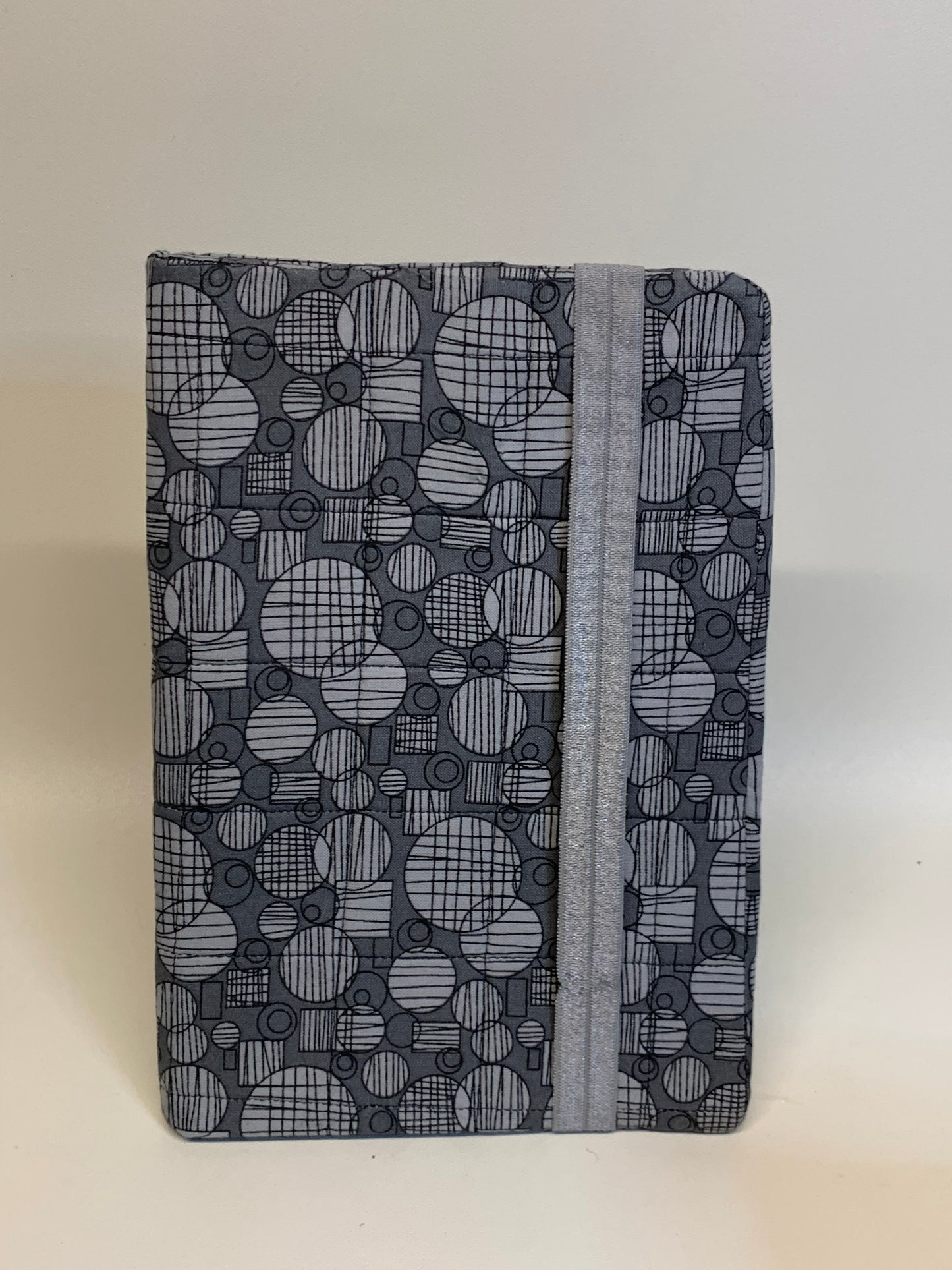 Sketchbook Cover - 6" X 8.5" - Grey geometric