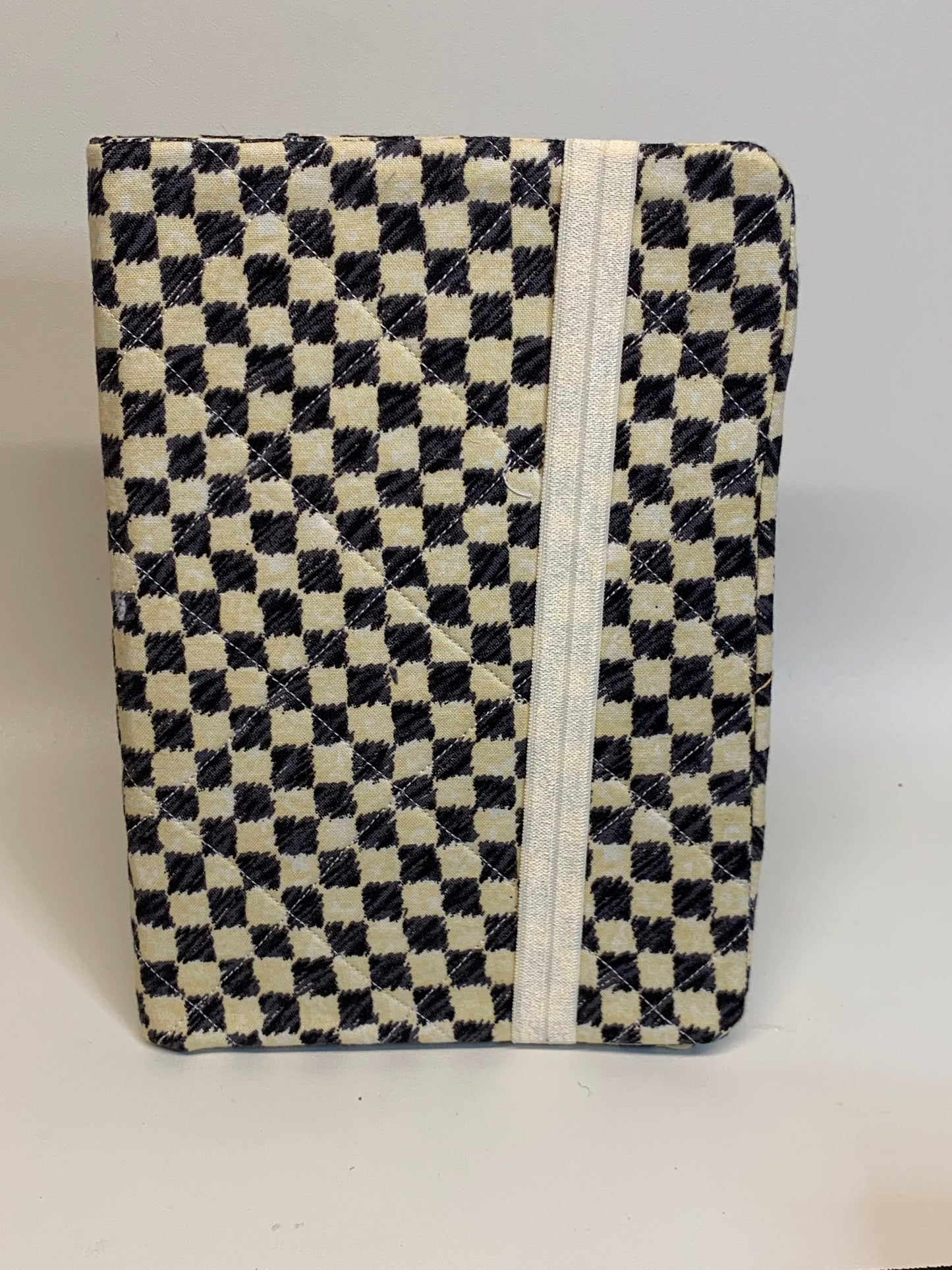 Sketchbook Cover - 6" X 8.5" - Black and white checkerboard