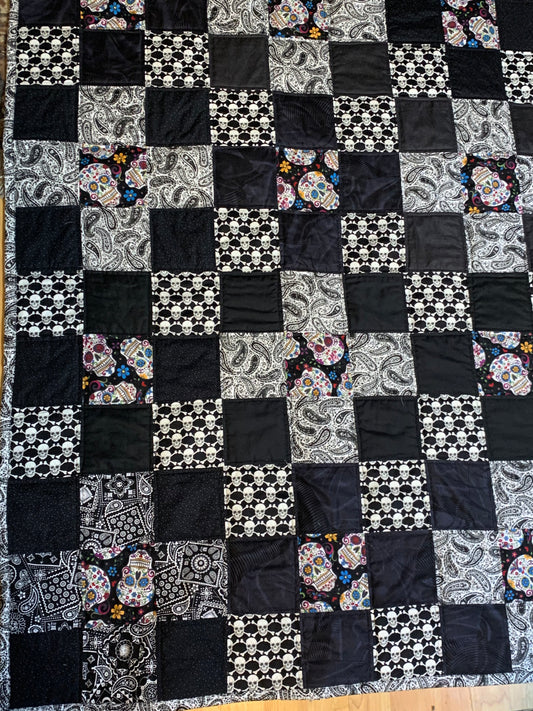 Quilt - 40" x 52" -Skulls and Crossbones