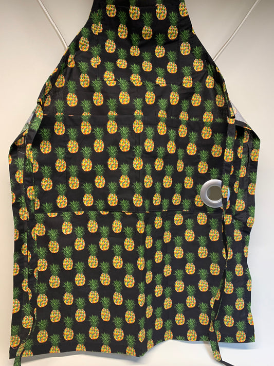 BBQ Apron - Black with pineapples