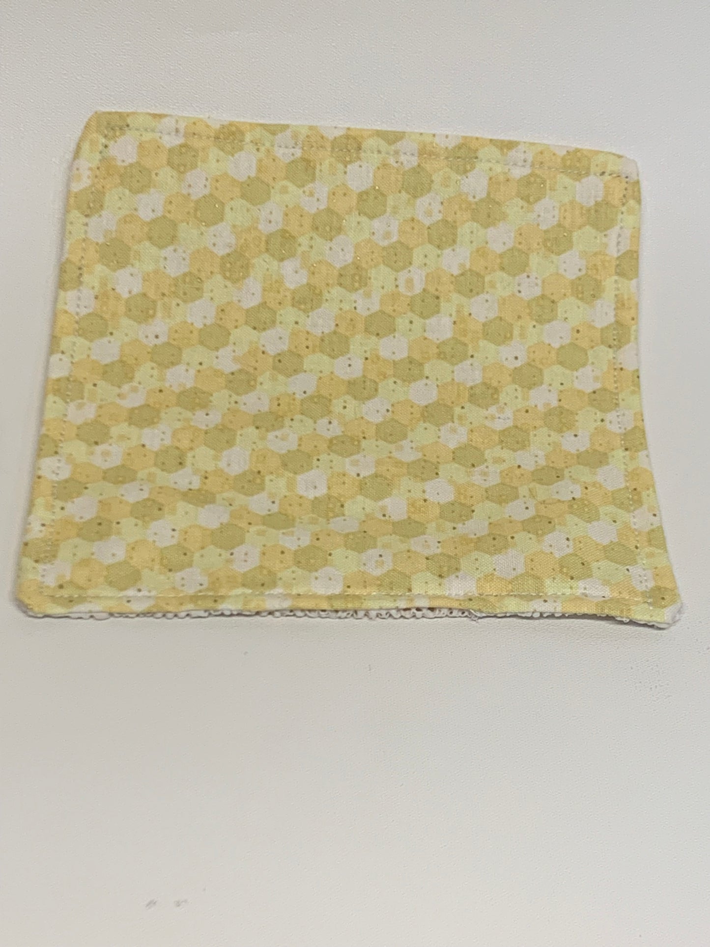 Bottle Gripper - 5.5" x 5.5" - Yellow honey combs
