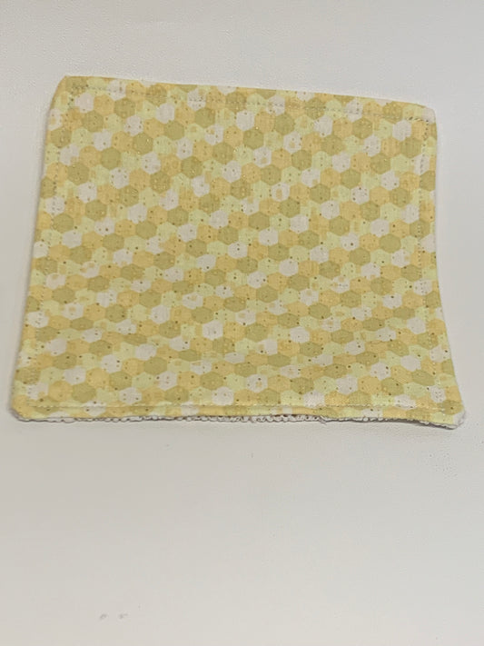 Bottle Gripper - 5.5" x 5.5" - Yellow honey combs